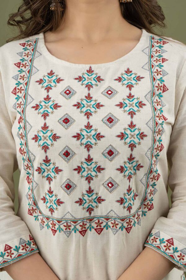 Women Hand Embroidered Kurti with Pant Set (Cotton Flex, White)