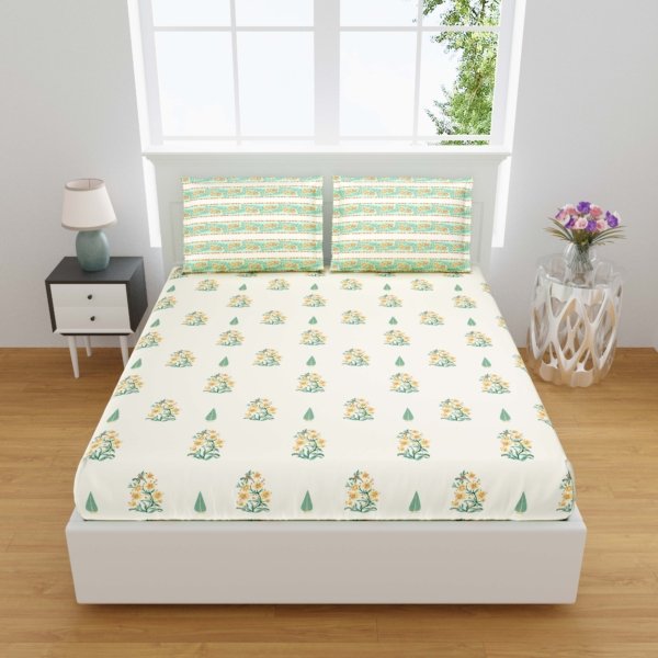 Daisy- Premium Cotton King Size Bed Sheet Set (Cream Base, Green)