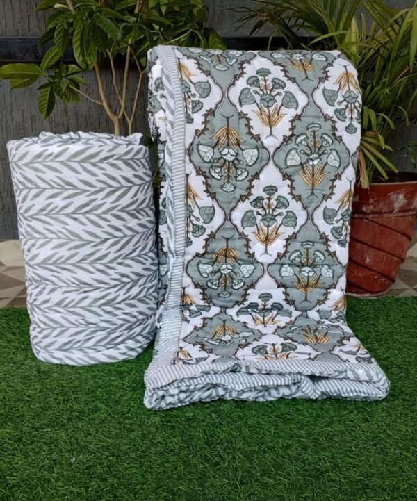 mulmul cotton single bed quilt jaal print green