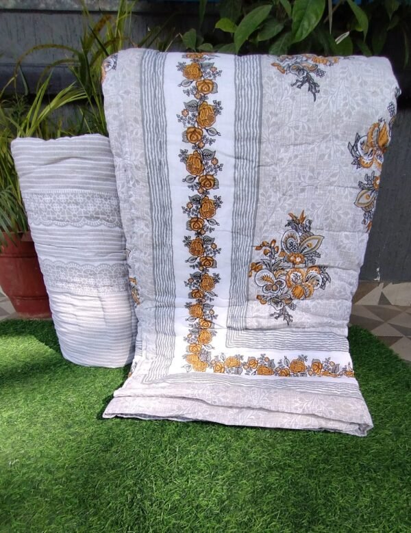 Cream Jaipuri Razai with Traditional Paisley and Floral Block Print Design
