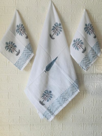 Blue Palm Tree Block Printed Towel Set – Bath and Hand Towels (1+2)