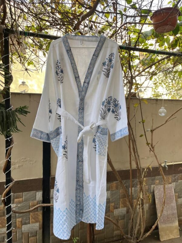 blue motif white bathrobe for women