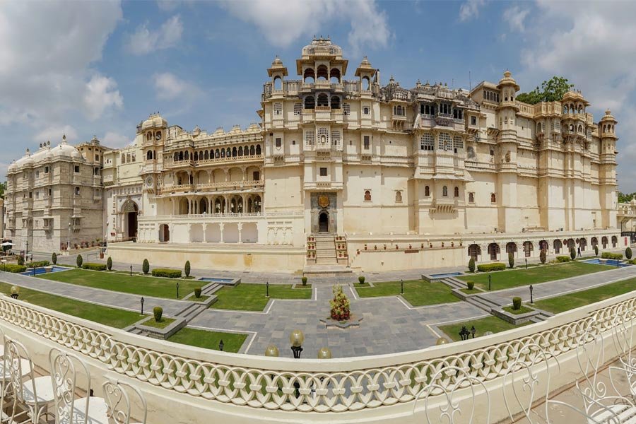 Top 10 Must-Visit Places in Rajasthan & Best Time to Visit Them