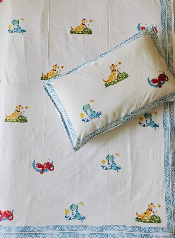 Hand Block Printed Kids' Bedsheet Set – Single Bed (60x90 inches) | Tiger Cub’s Adventure