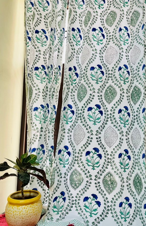 Printed Cotton Curtain with Eyelets