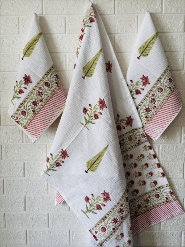 Hand Block Printed Waffle Cotton Towel (60x30 inches)