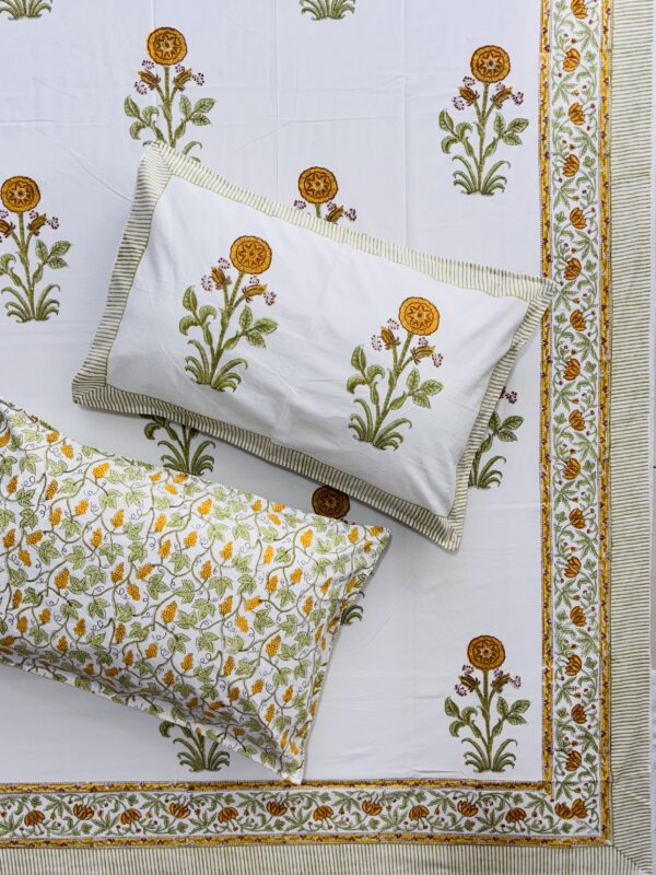 Karigiri - Hand Block Printed King Size Bedsheet with Floral Print