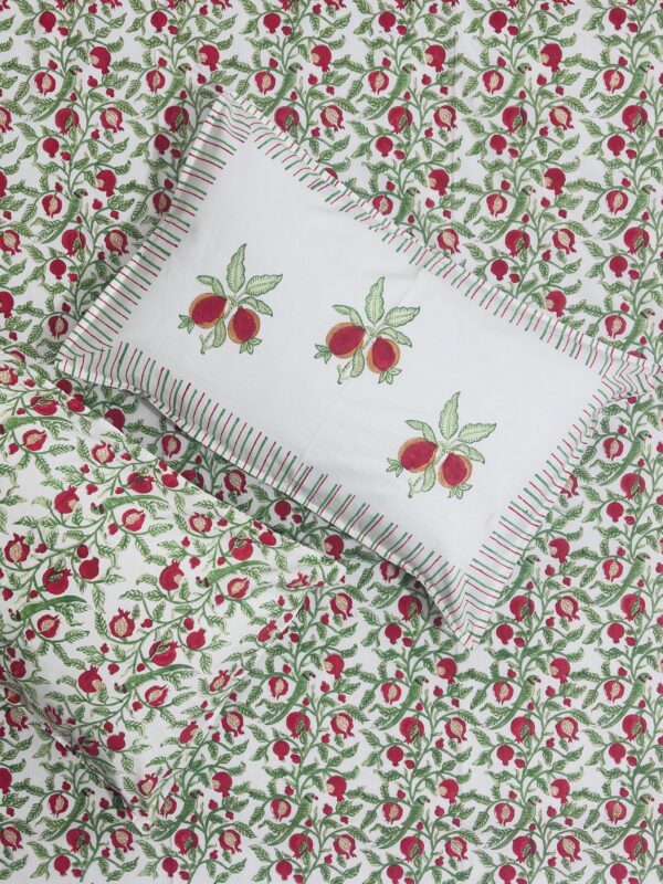 Karigari – Gulnaar Block Print Cotton Bedsheet (Queen & King Size)