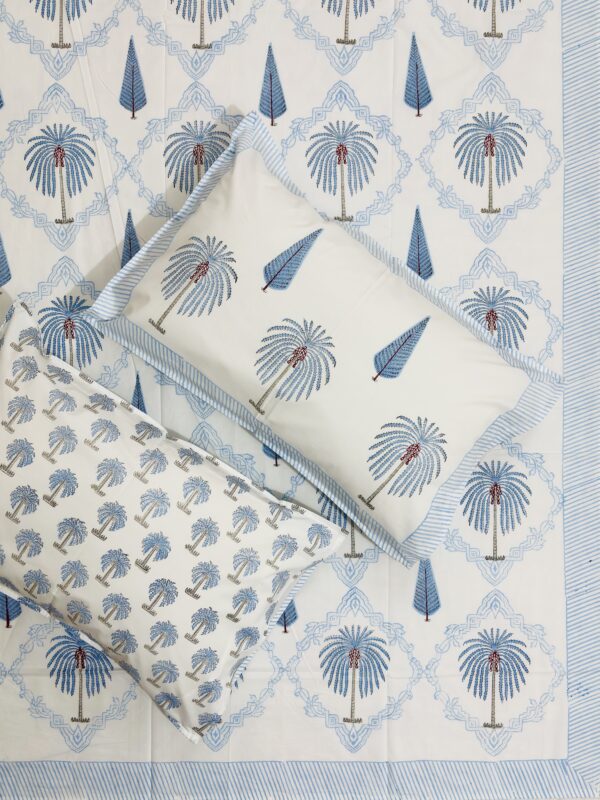 Harmony – Percale Cotton Bedsheet with Tropical Tree & Vine Jaal