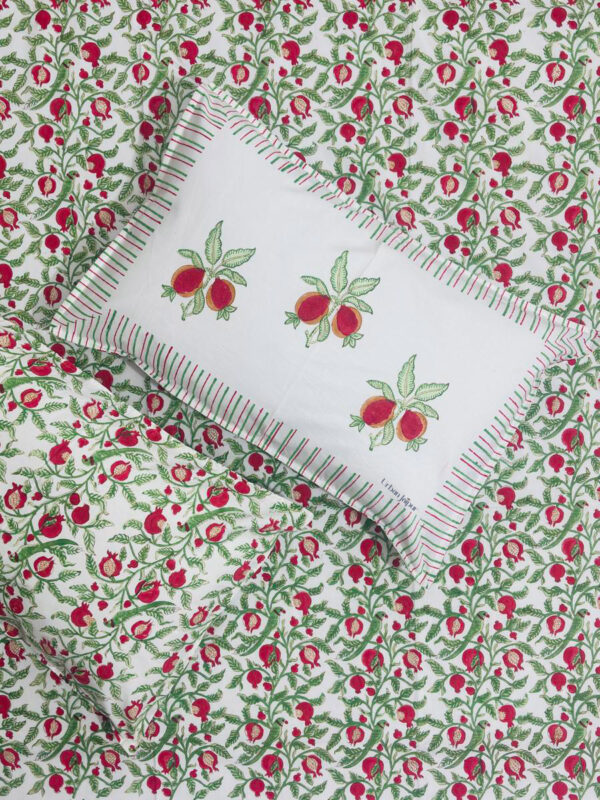 Karigari – Gulnaar Block Print Cotton Bedsheet (Queen & King Size)
