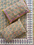 Karigari – Floral Handblock Print King Size Cotton Bedsheet Set – Subtle Yellow Elegance