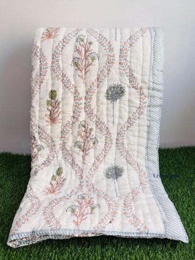 Traditional Jaipuri Razai King Size – Peach & Grey Floral Vine Jaal